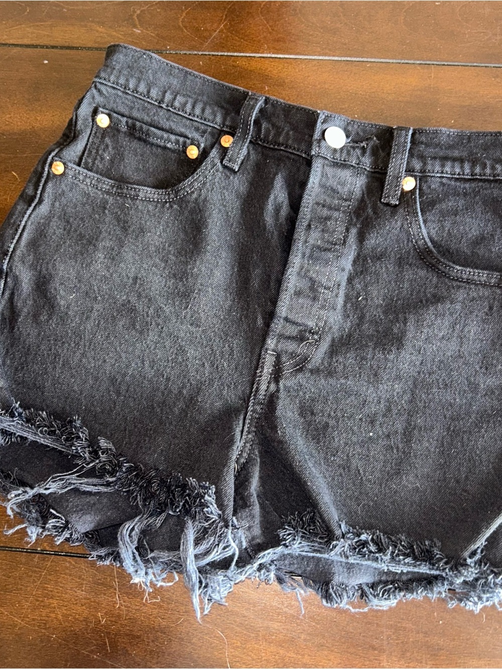 Levi's RibCage Short 27 Black Frayed Hem Women's Denim Shorts